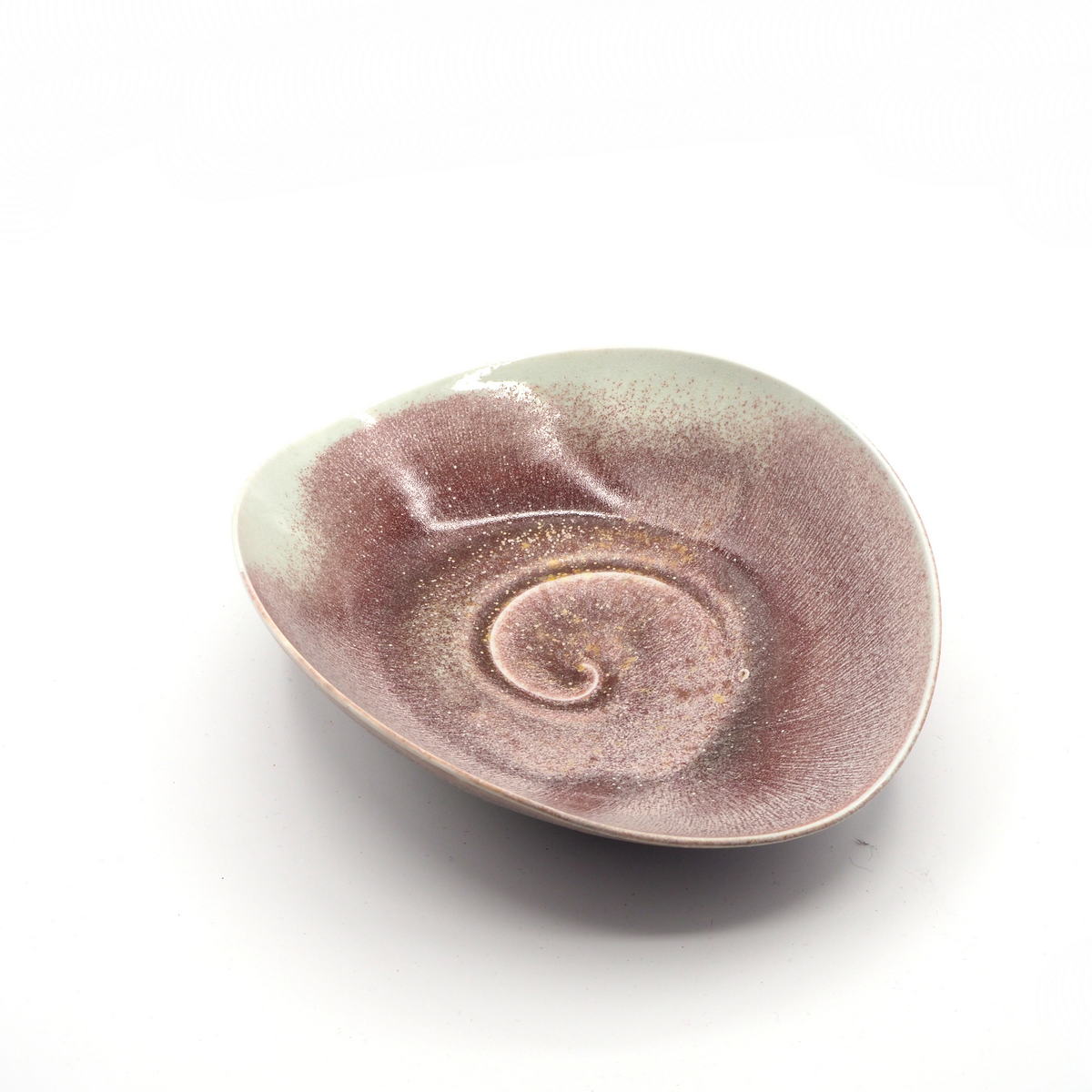 Small bendy bowl