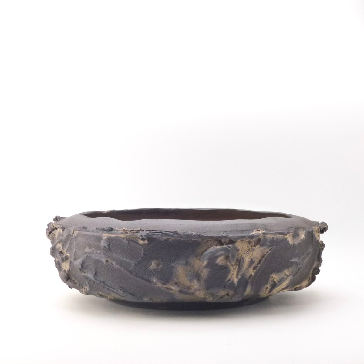 Large gold manganese bowl w:35cm