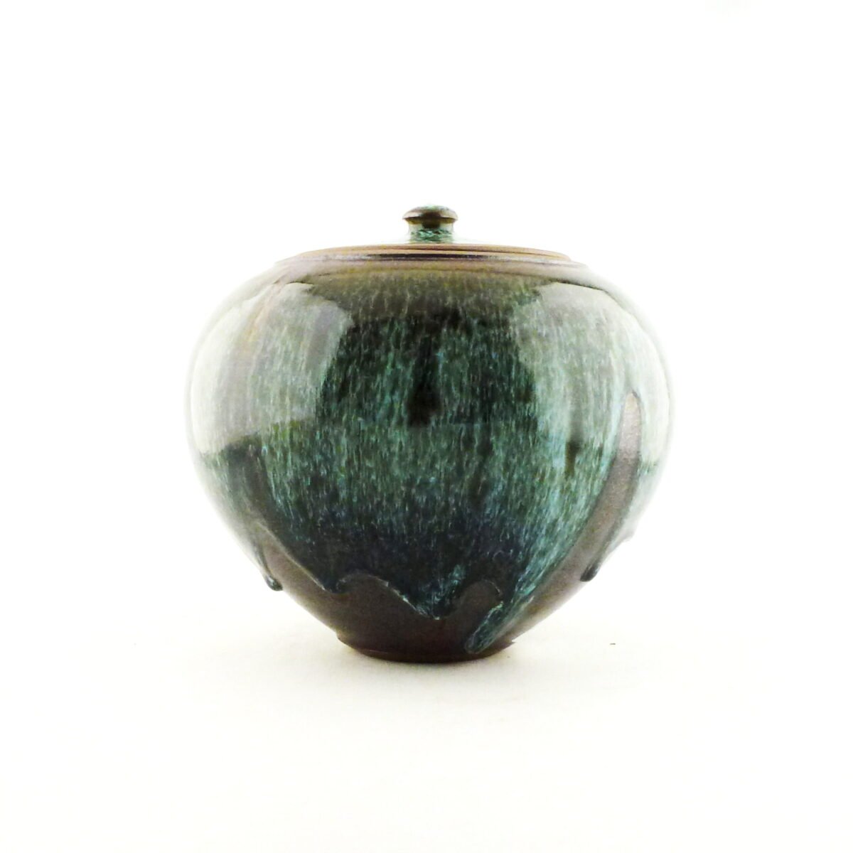 Lidded pot - Image 7