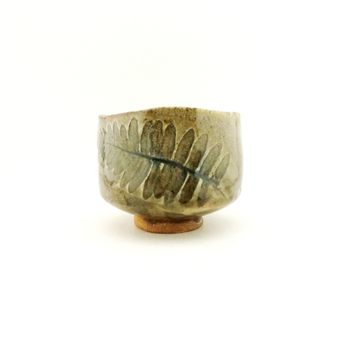 Olive teabowl with fern