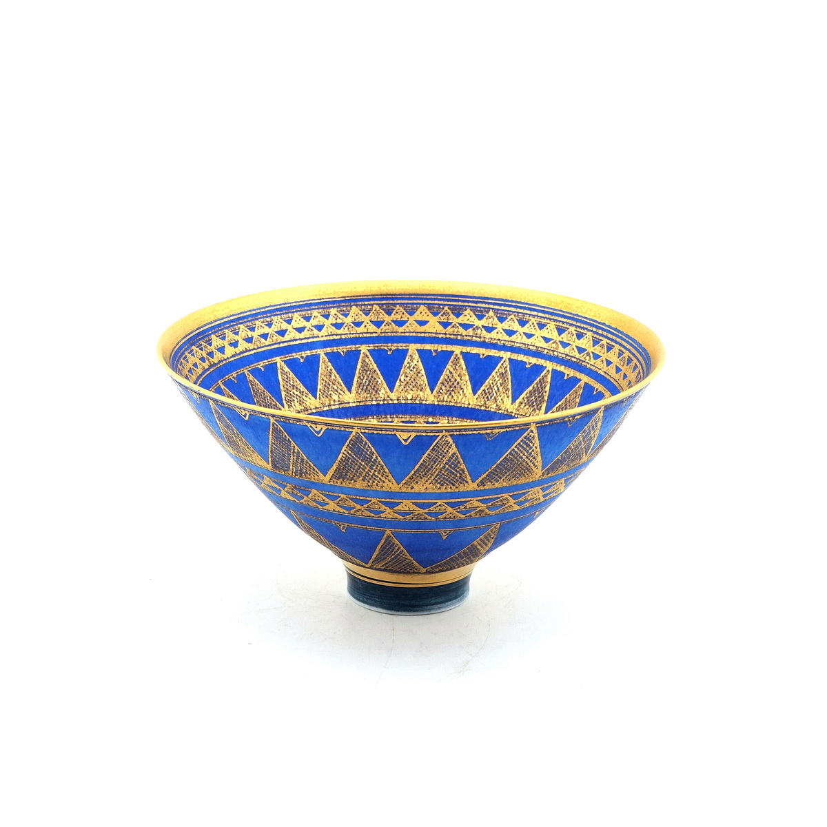 Porcelain Footed Bowl