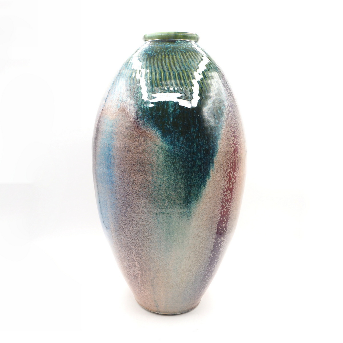 Tall textured vessel