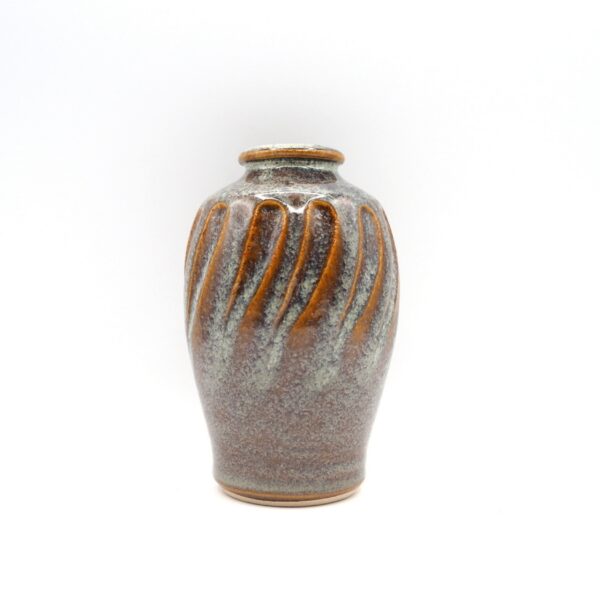 Shoulder bottle