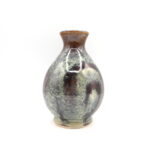 Footed bottle