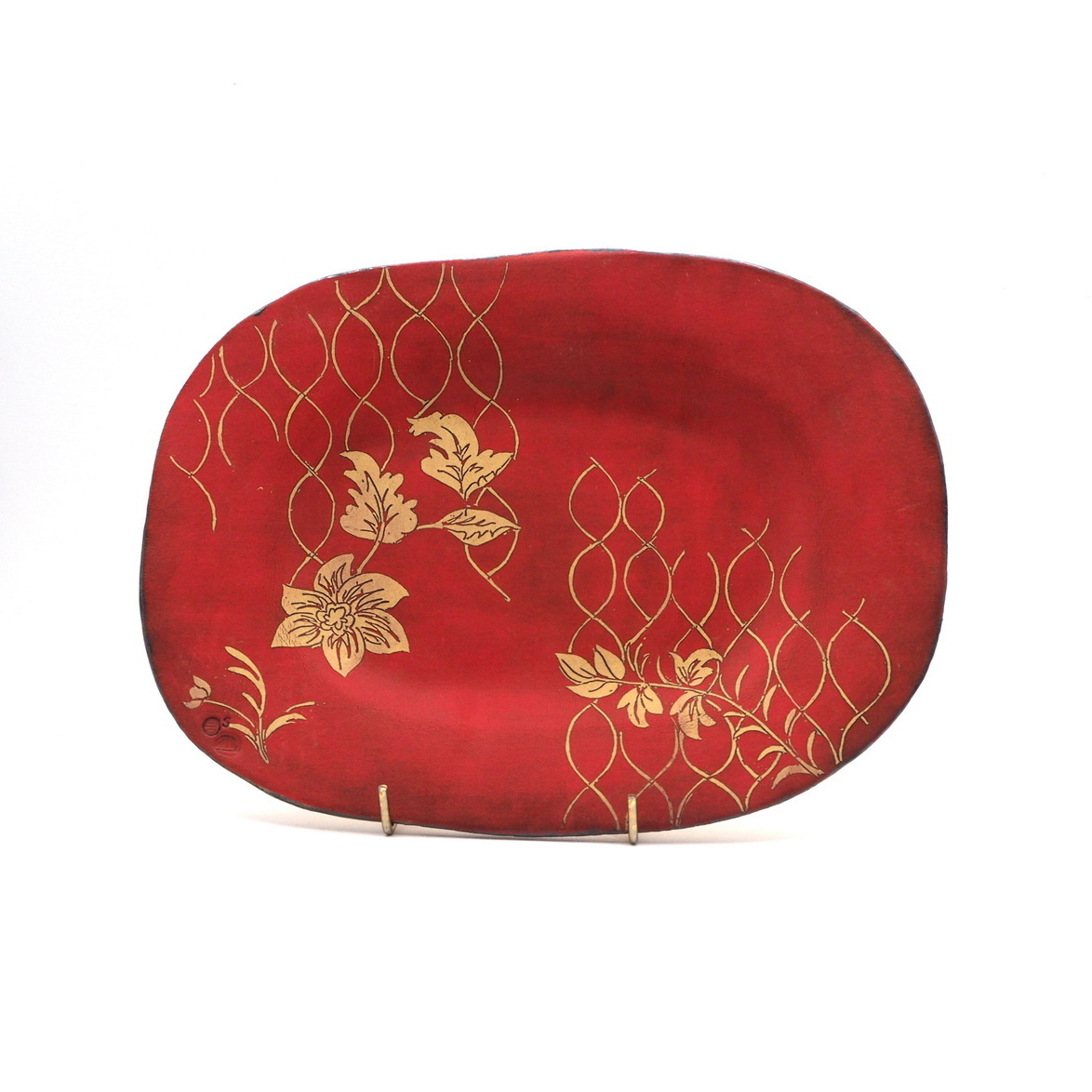 Red Wall Platter